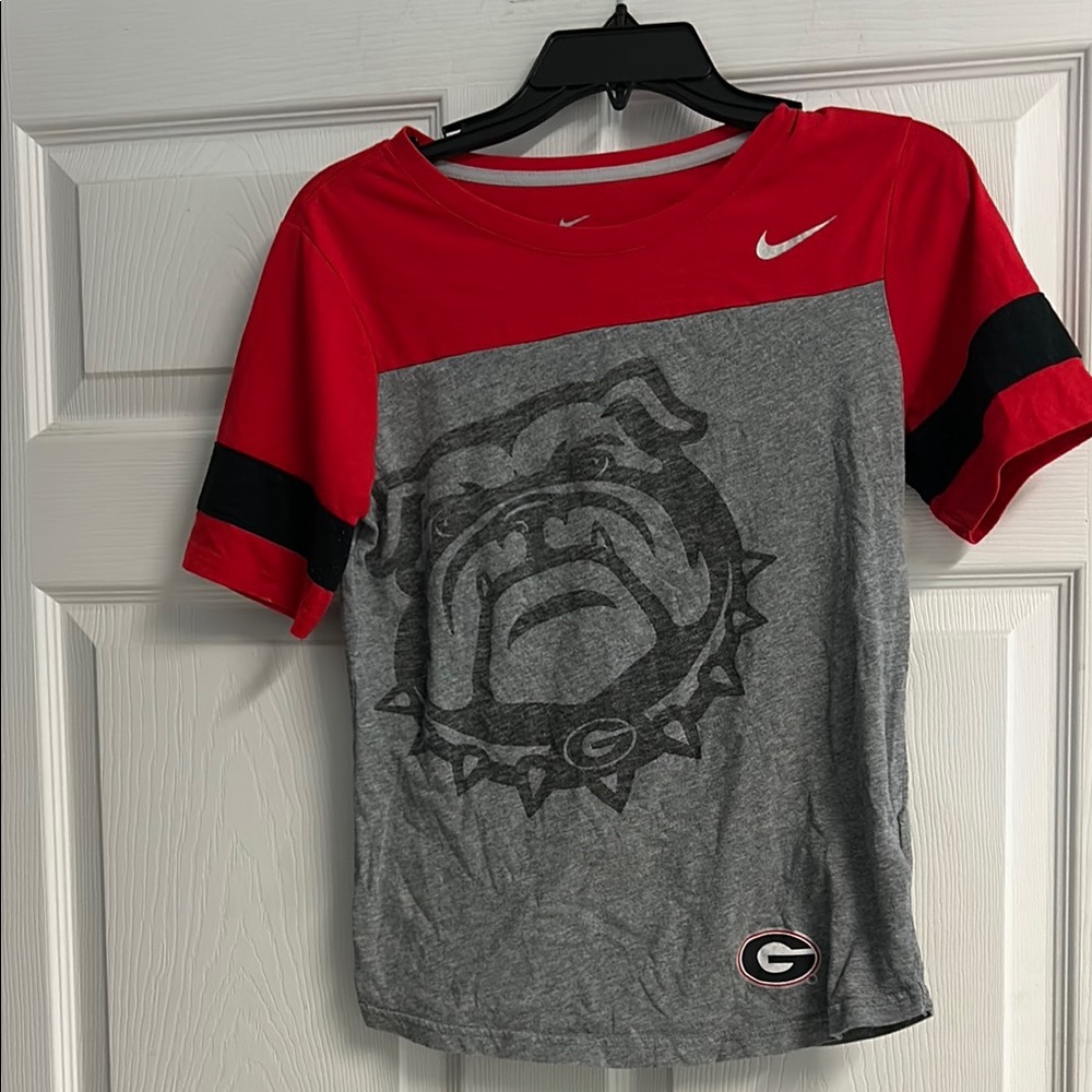Nike Women’s UGA Shirt